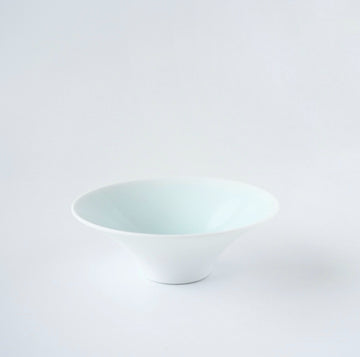 【鍋島虎仙窯】青白磁 花器 FEW