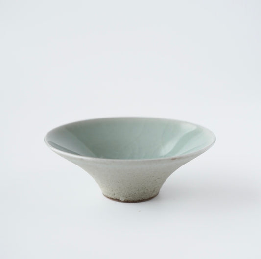 【鍋島虎仙窯】青瓷 貫入花器 FEW