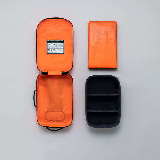 【THE 】EMERGENCY BAG & SHEET(防災シート付)