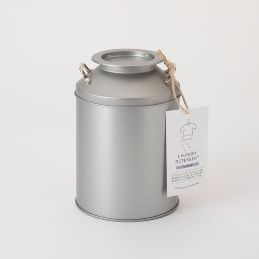 【とみおかクリーニング】洗濯洗剤フラワー ミルク缶入り 800g 天然香料配合