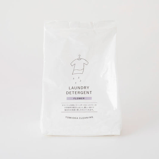 【とみおかクリーニング】洗濯洗剤フラワー 詰替え用 800g 天然香料配合