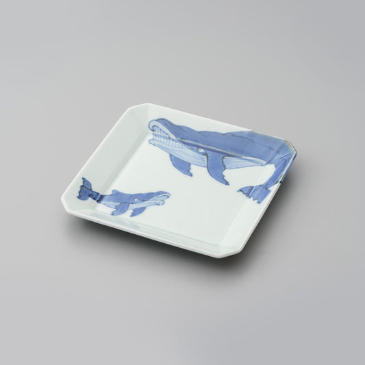 【渓山窯】染付ナガスくじら15㎝角皿